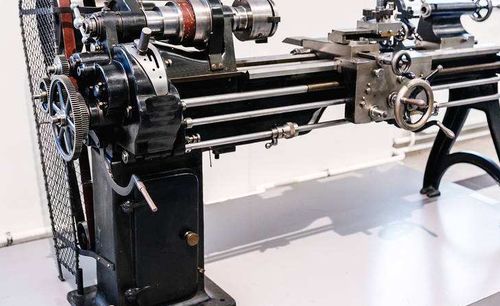 制藥機械設備的人性化設計 從冰冷機器到智慧伙伴